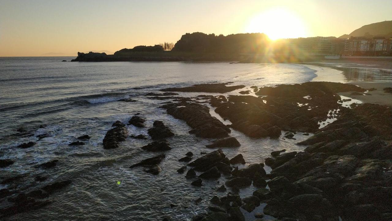 Apartamento Con Piscinas Lägenhet Castro Urdiales Exteriör bild